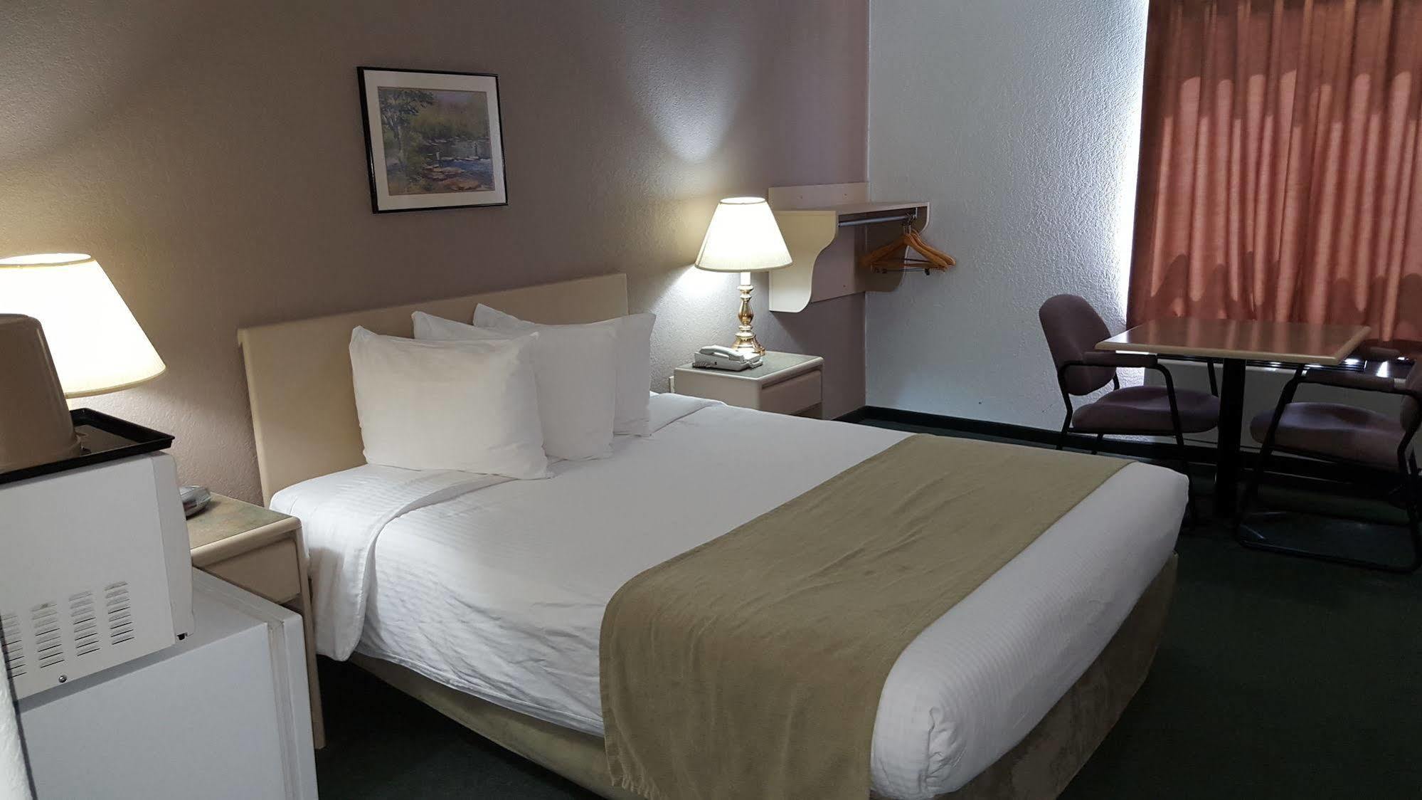 Motel Super 8 By Wyndham Ab